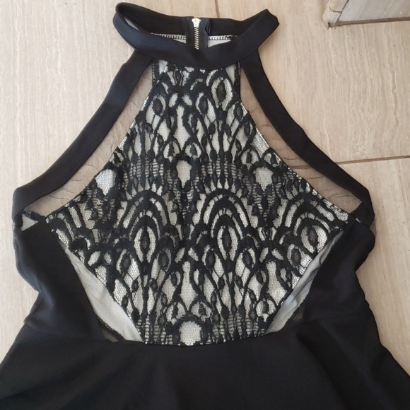 Dress - Picture 2 of 4